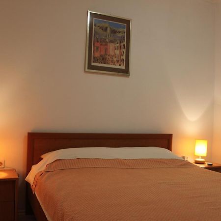 Apartmani "Mali Mago" Tribalj Rum bild